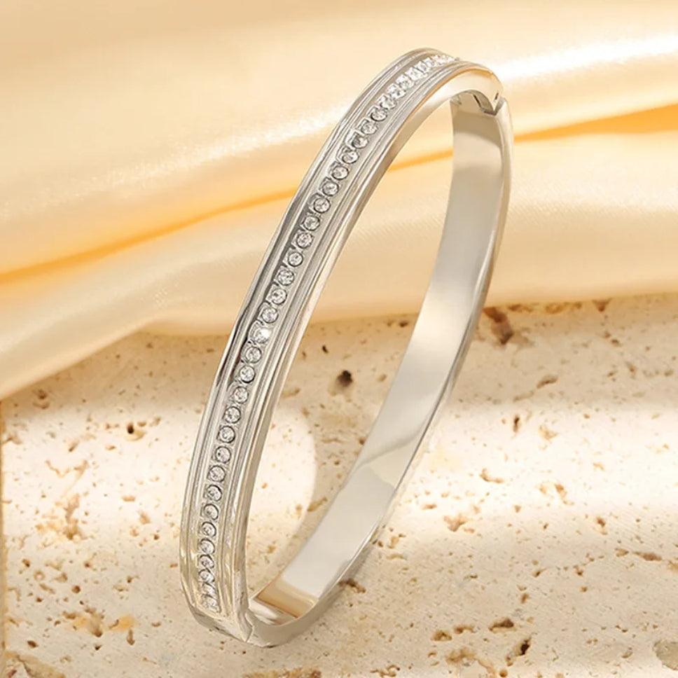 Tennis Bracelet  image 1