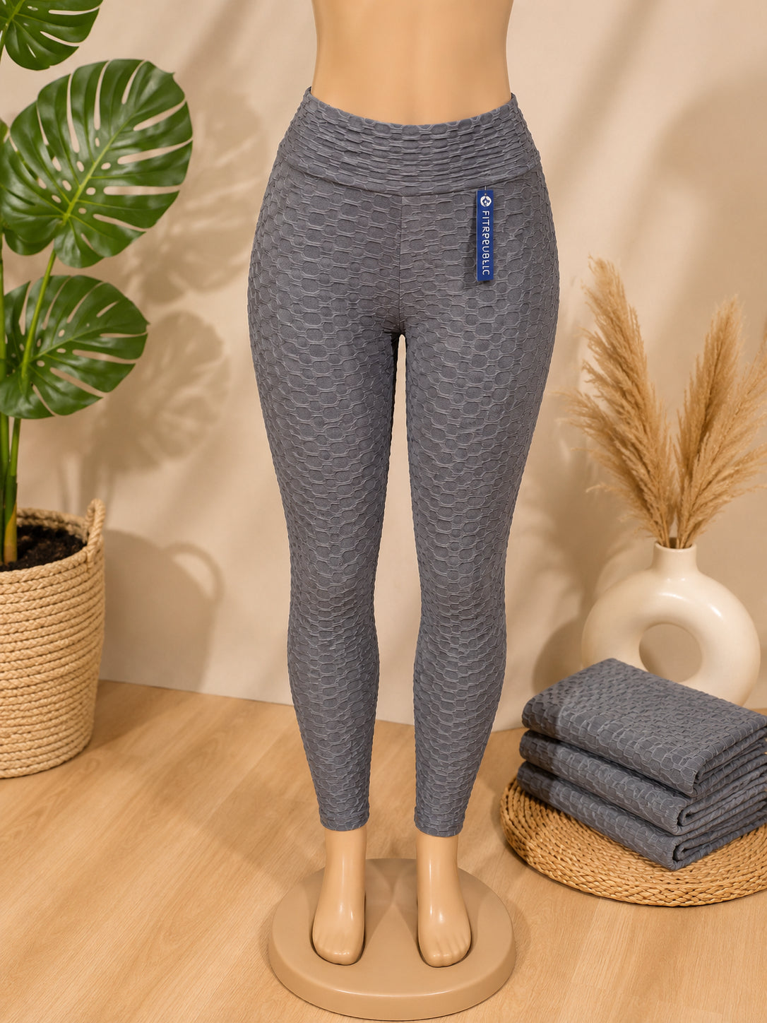 Women’s High-Waisted Textured Butt Lift Leggings  image 1