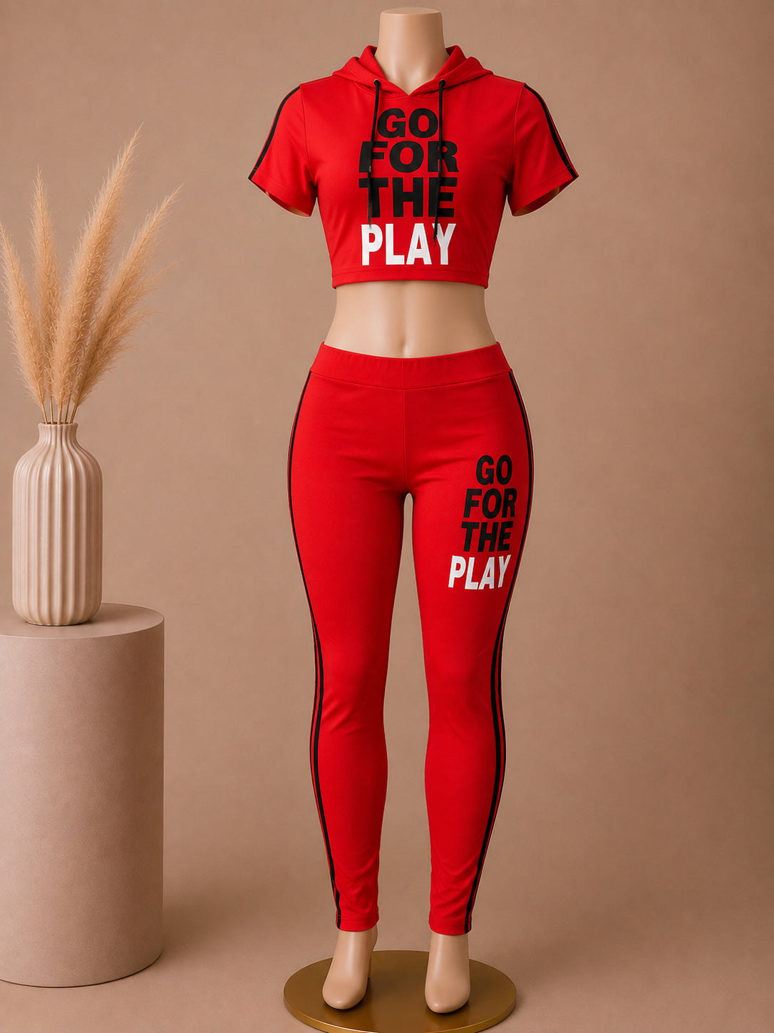 GO FOR THE PLAY Crop Hoodie & Leggings Activewear Set – Red image 0